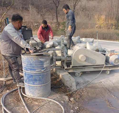 龙亭路面下沉注浆